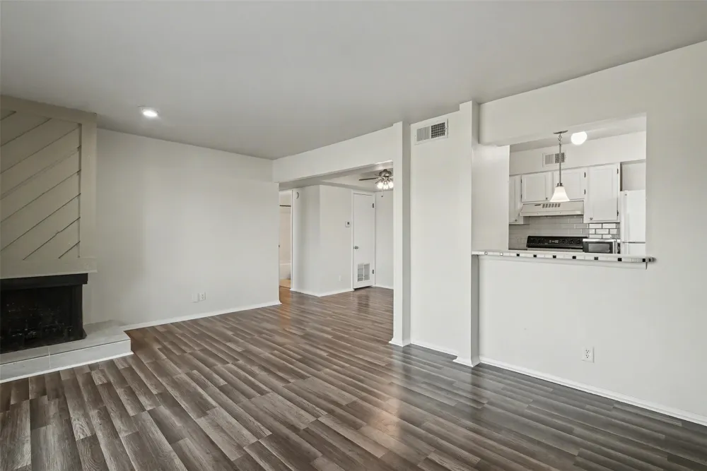 7447 S Yale Street #226 Tulsa, OK 74136