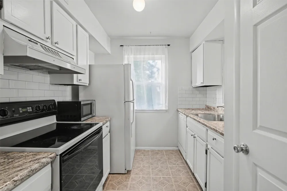 7447 S Yale Street #226 Tulsa, OK 74136