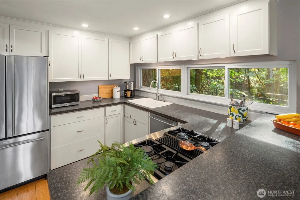 4257 155th Place SE Bellevue, WA 98006