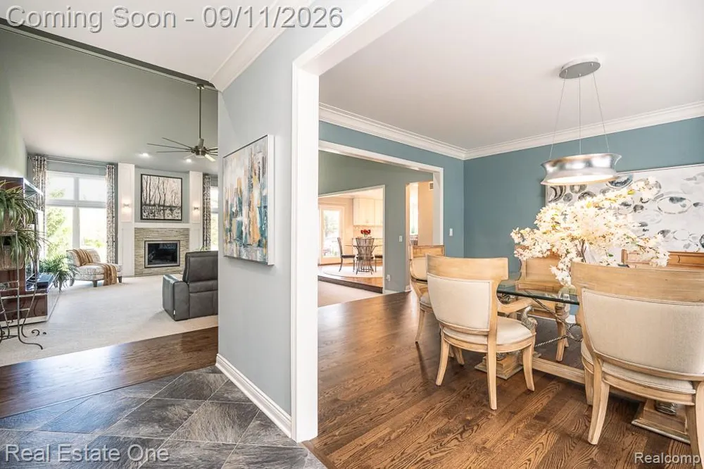 54734 Burlington Drive Shelby Charter Township, MI 48315