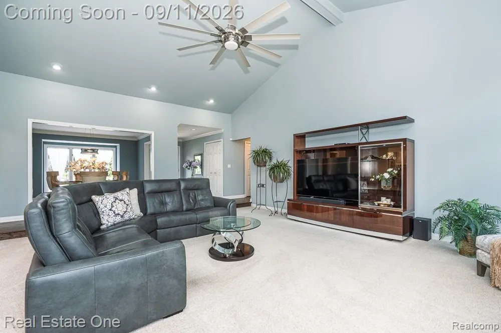 54734 Burlington Drive Shelby Charter Township, MI 48315