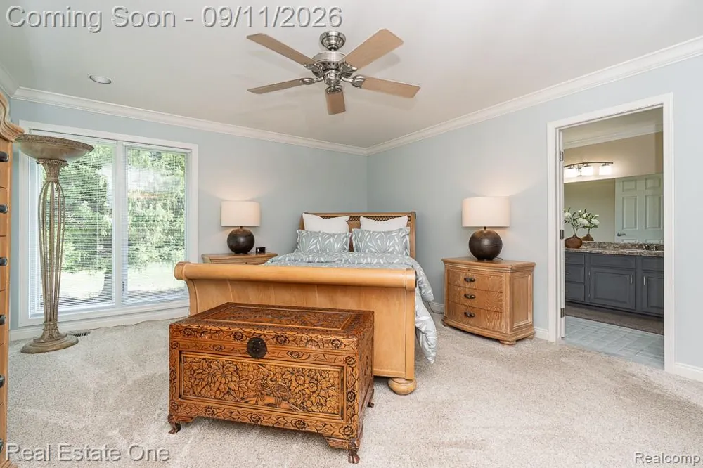 54734 Burlington Drive Shelby Charter Township, MI 48315