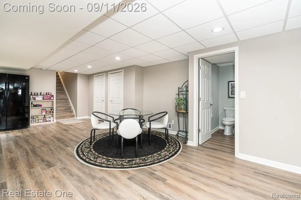 54734 Burlington Drive Shelby Charter Township, MI 48315