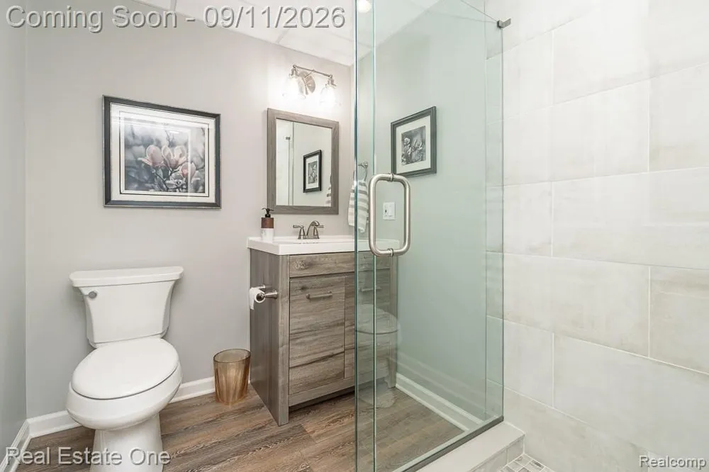 54734 Burlington Drive Shelby Charter Township, MI 48315