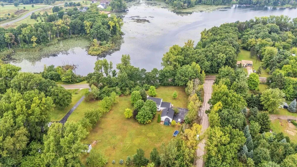 3100 Fry Road Highland Charter Township, MI 48357