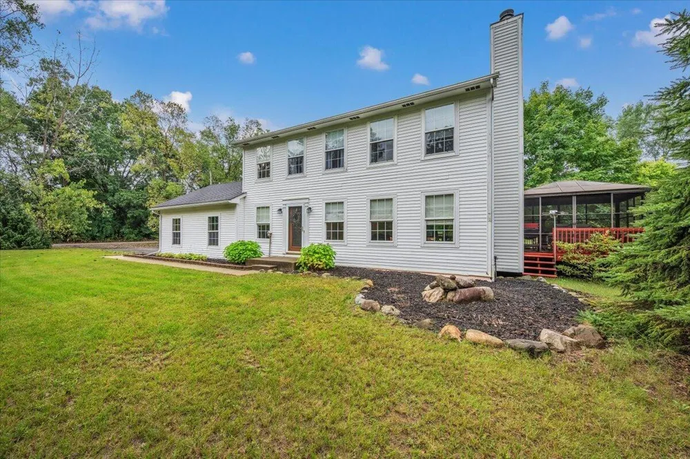 3100 Fry Road Highland Charter Township, MI 48357