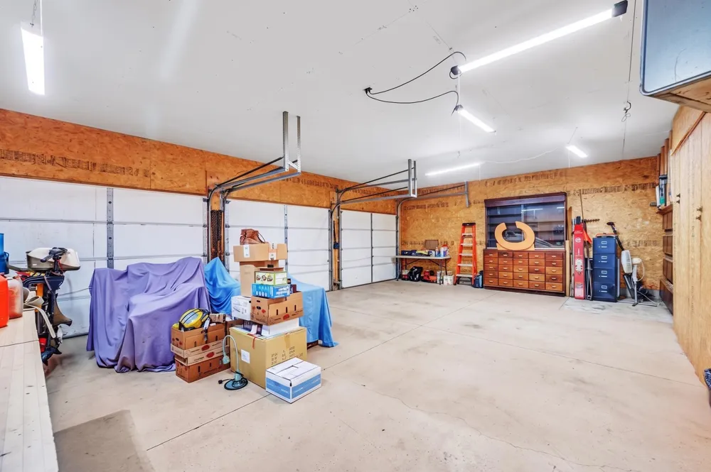 3100 Fry Road Highland Charter Township, MI 48357