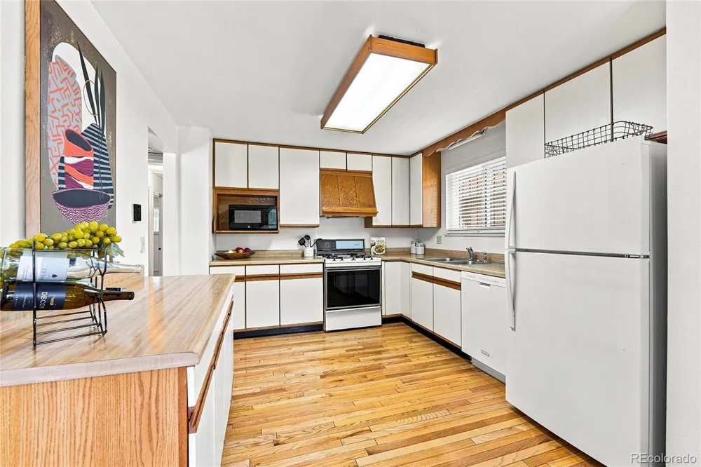 11865 E Louisiana Avenue Aurora, CO 80012