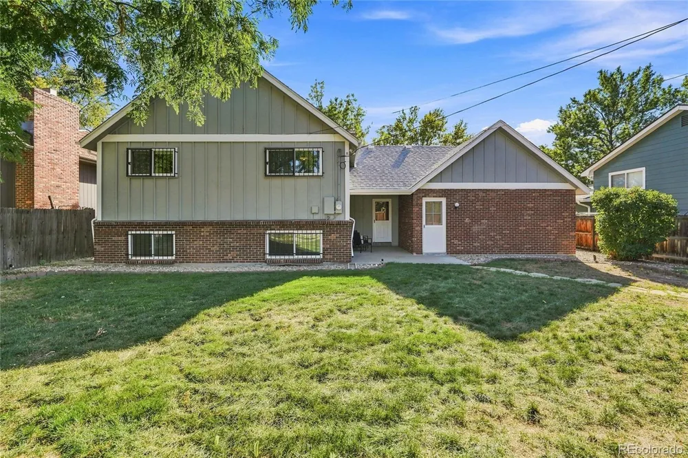 11865 E Louisiana Avenue Aurora, CO 80012