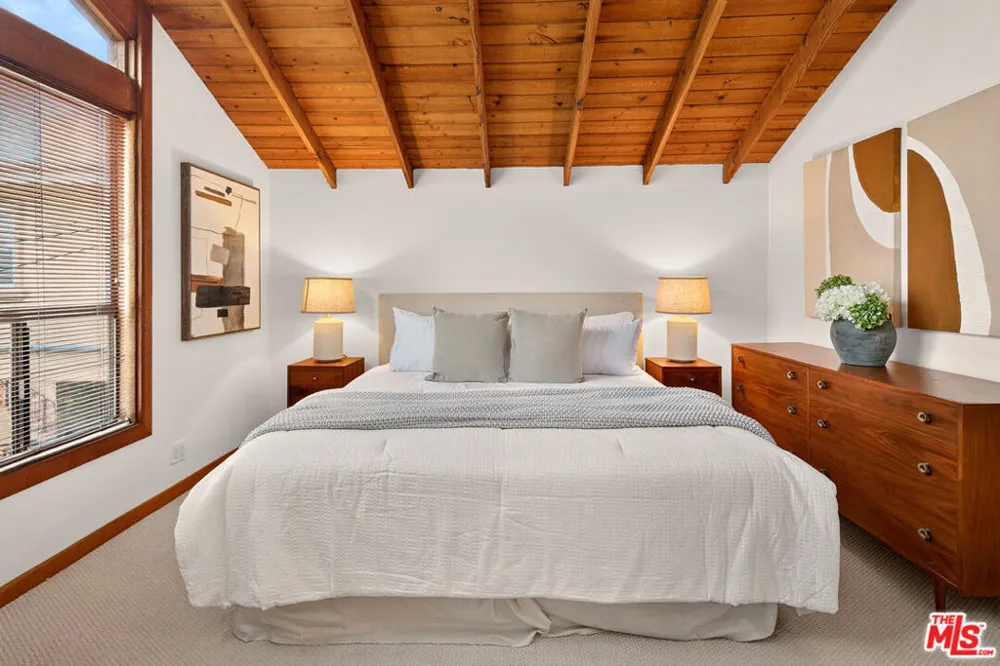 2106 Prosser Avenue Los Angeles, CA 90025