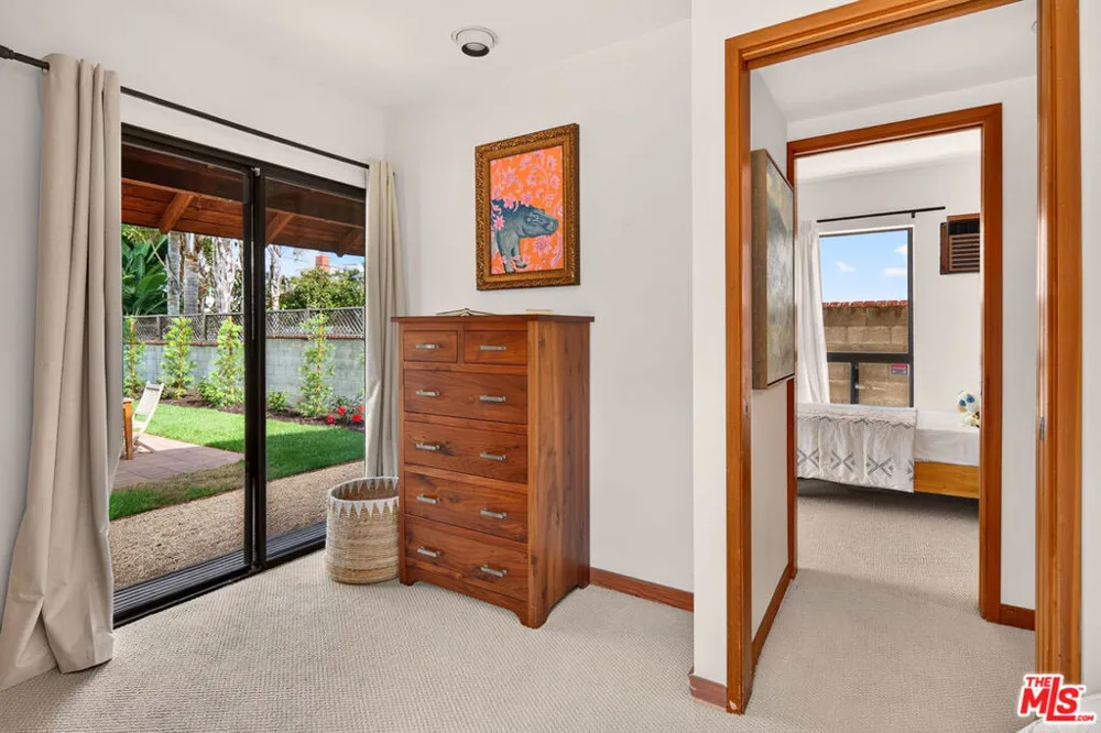 2106 Prosser Avenue Los Angeles, CA 90025