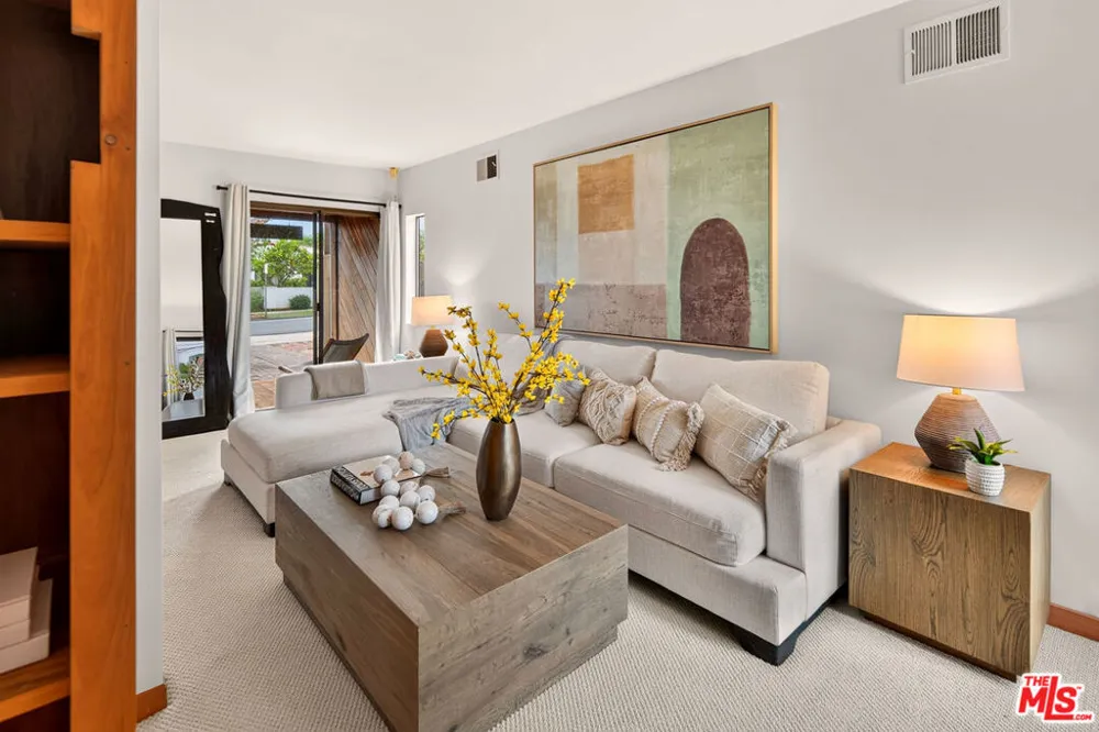 2106 Prosser Avenue Los Angeles, CA 90025