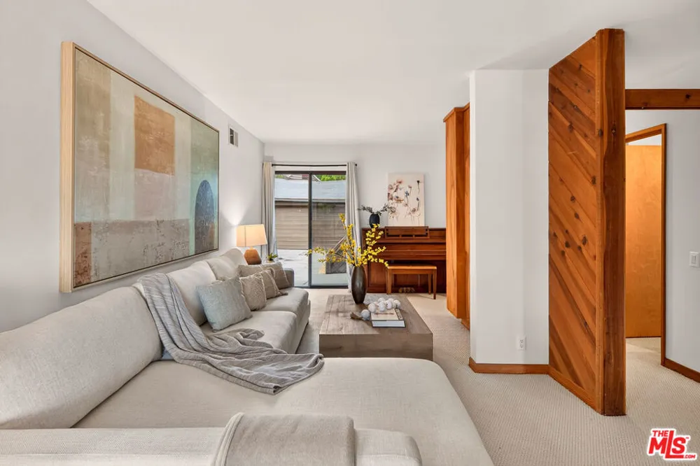 2106 Prosser Avenue Los Angeles, CA 90025