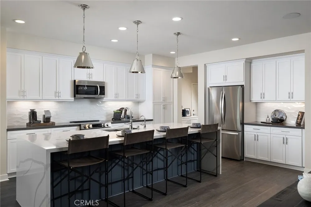 39301 Saddle Drive Palmdale, CA 93551