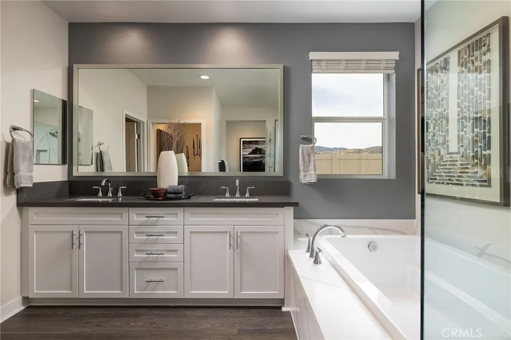 39301 Saddle Drive Palmdale, CA 93551