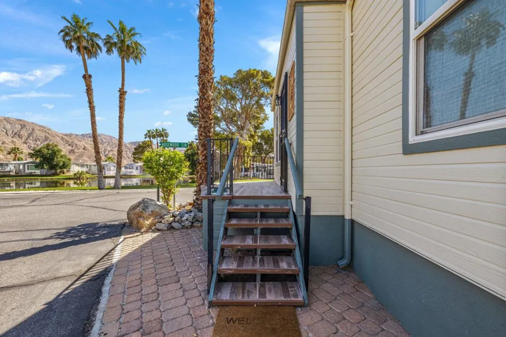 74711 Dillon Road ##6 Desert Hot Springs, CA 92241