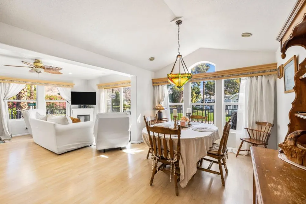 74711 Dillon Road ##6 Desert Hot Springs, CA 92241