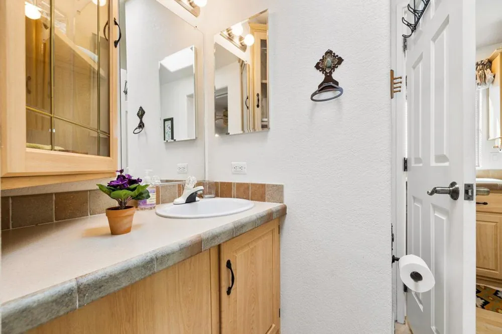 74711 Dillon Road ##6 Desert Hot Springs, CA 92241