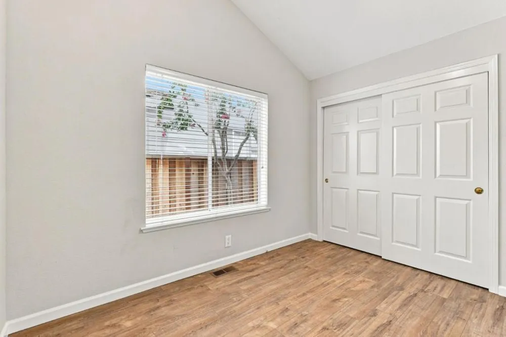 921 Clinton Place Pleasanton, CA 94566