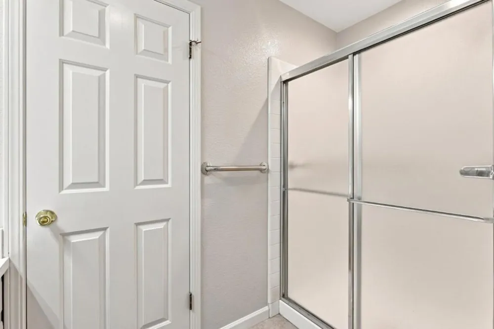 921 Clinton Place Pleasanton, CA 94566