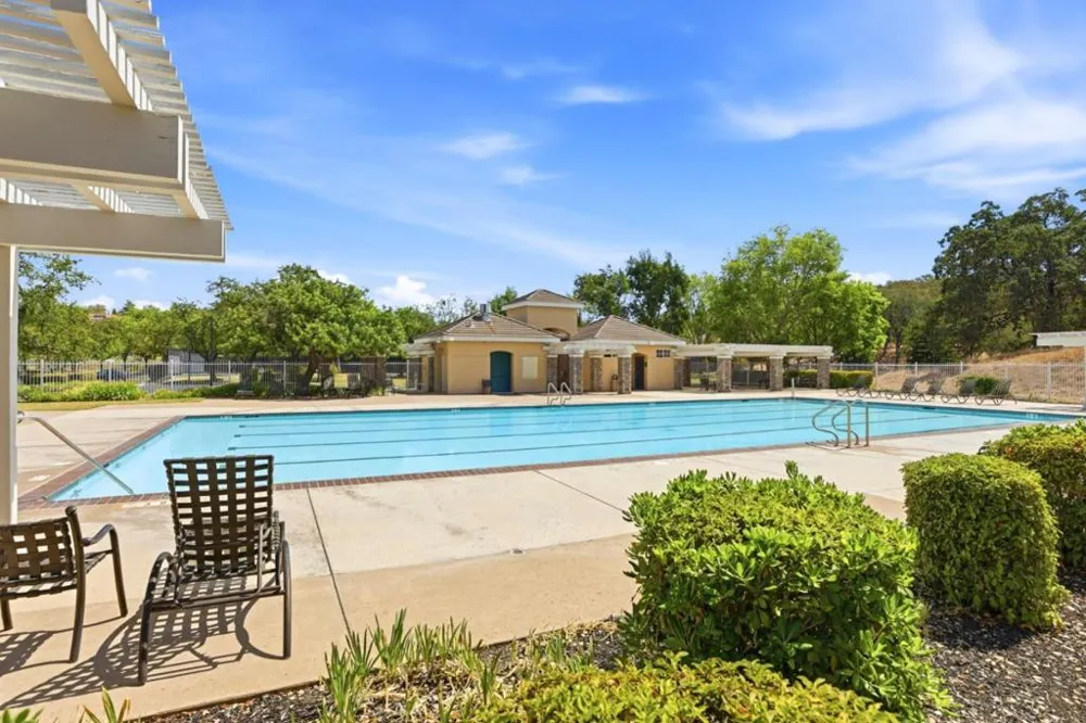 921 Clinton Place Pleasanton, CA 94566