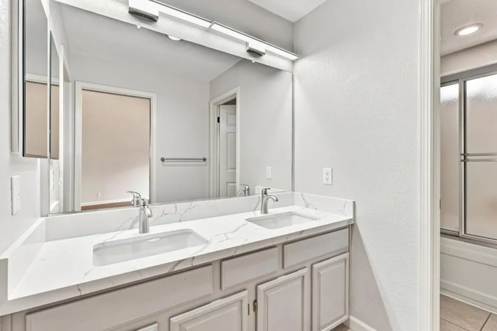 921 Clinton Place Pleasanton, CA 94566