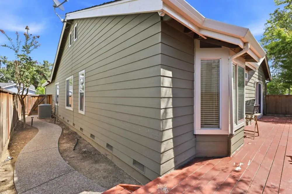 921 Clinton Place Pleasanton, CA 94566