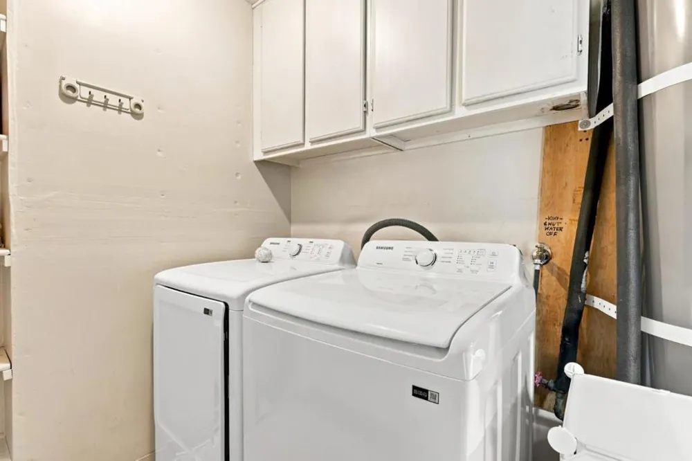 921 Clinton Place Pleasanton, CA 94566