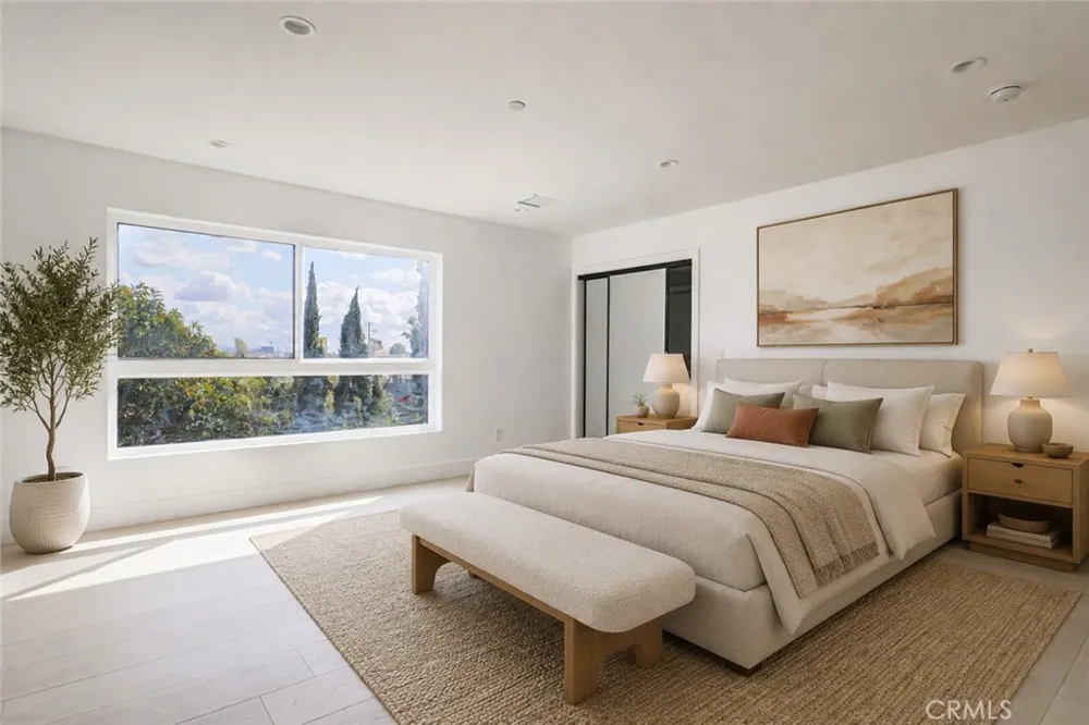 11810 Gilmore Los Angeles, CA 91606