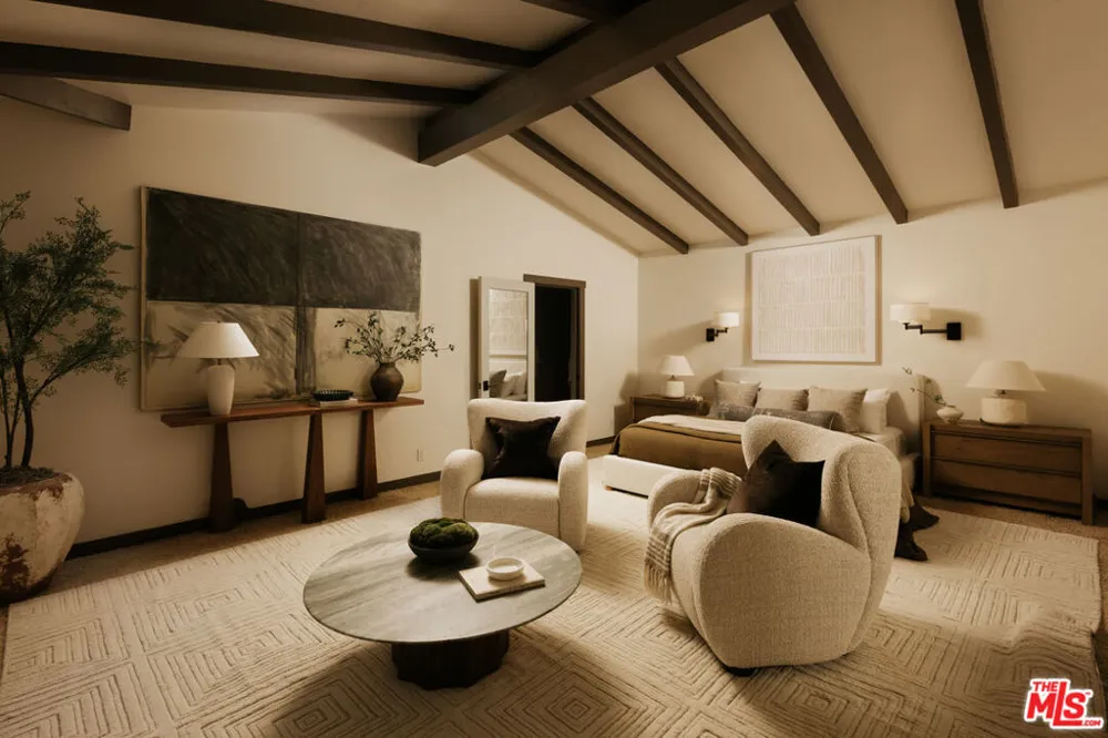 2618 Mandeville Canyon Road Los Angeles, CA 90049