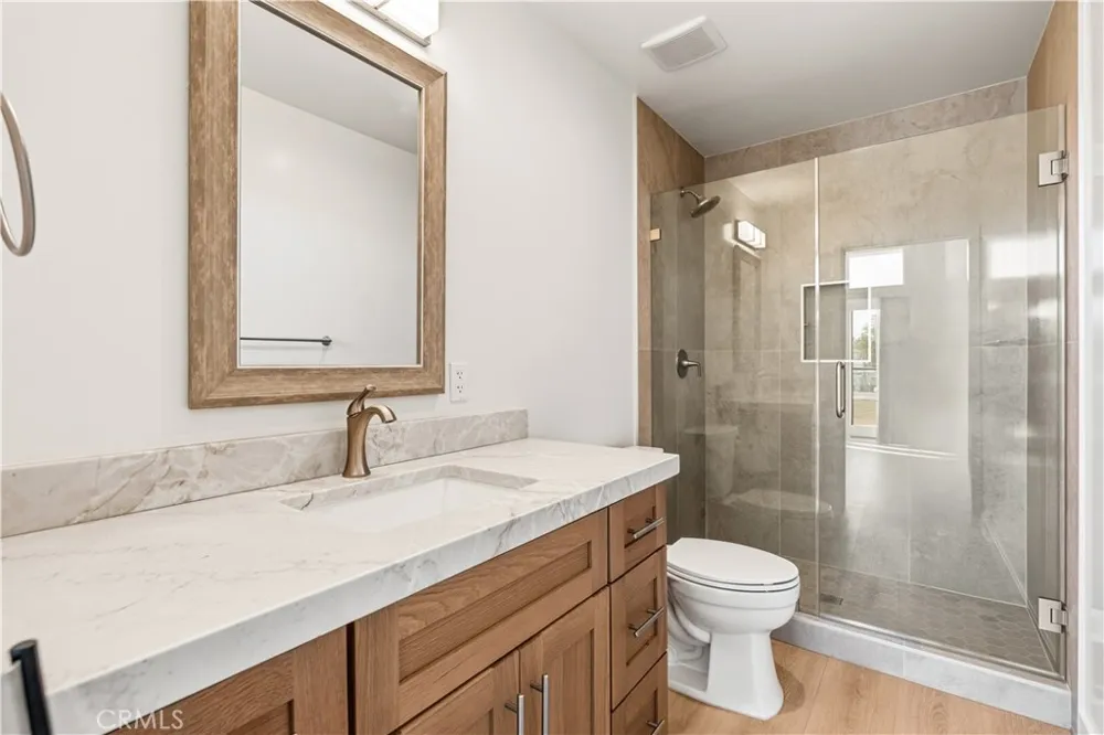 215 Oceanside Blvd #3 Oceanside, CA 92054