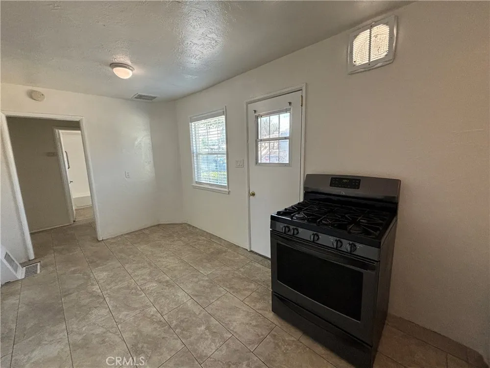 1901 Loma Vista Street #3 Riverside, CA 92507