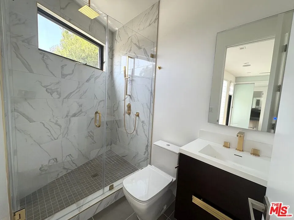 4338 Huntley Avenue Culver City, CA 90230