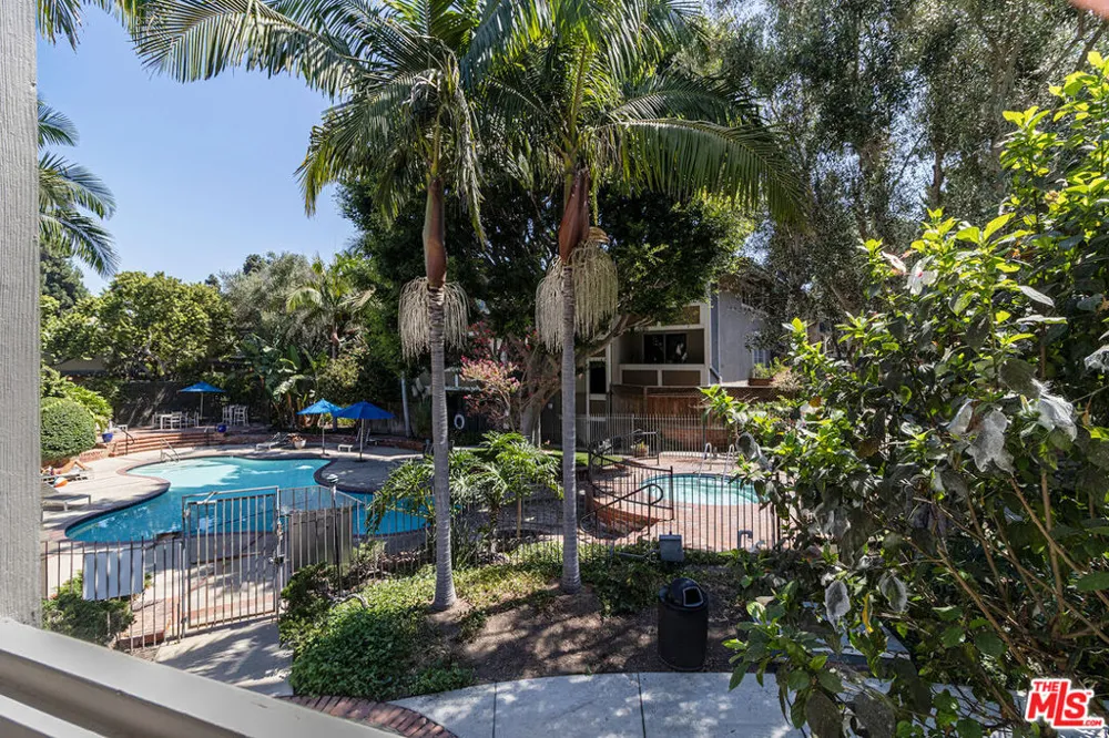 6355 Green Valley Circle #203 Culver City, CA 90230