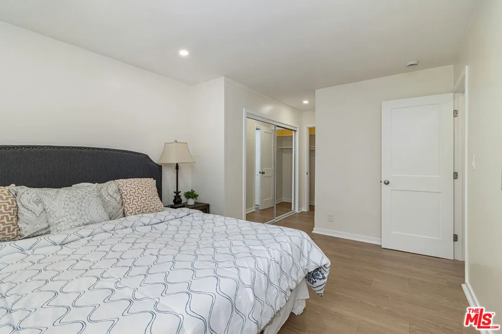 6355 Green Valley Circle #203 Culver City, CA 90230
