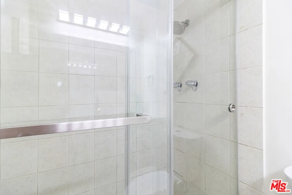 6355 Green Valley Circle #203 Culver City, CA 90230