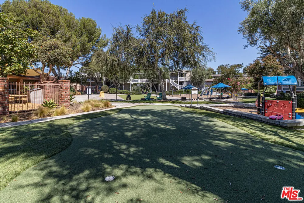 6355 Green Valley Circle #203 Culver City, CA 90230
