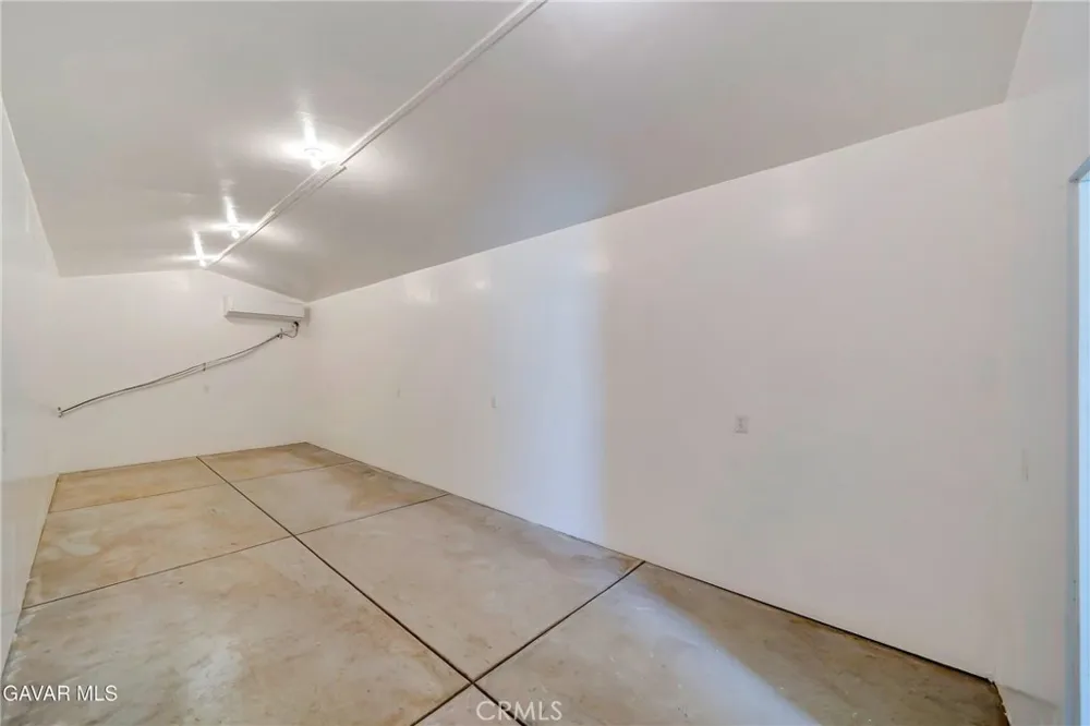 41623 55th St. West W Lancaster, CA 93536
