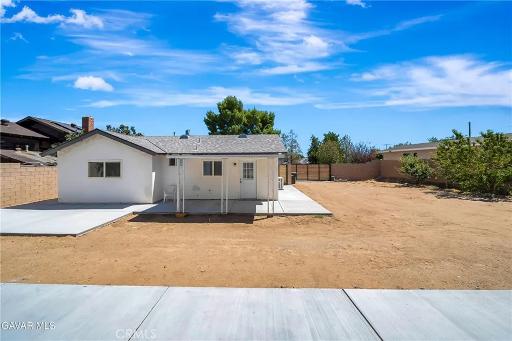 41623 55th St. West W Lancaster, CA 93536