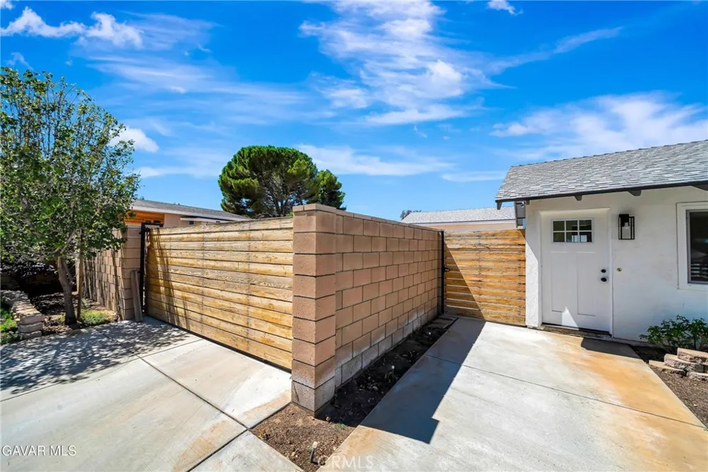 41623 55th St. West W Lancaster, CA 93536