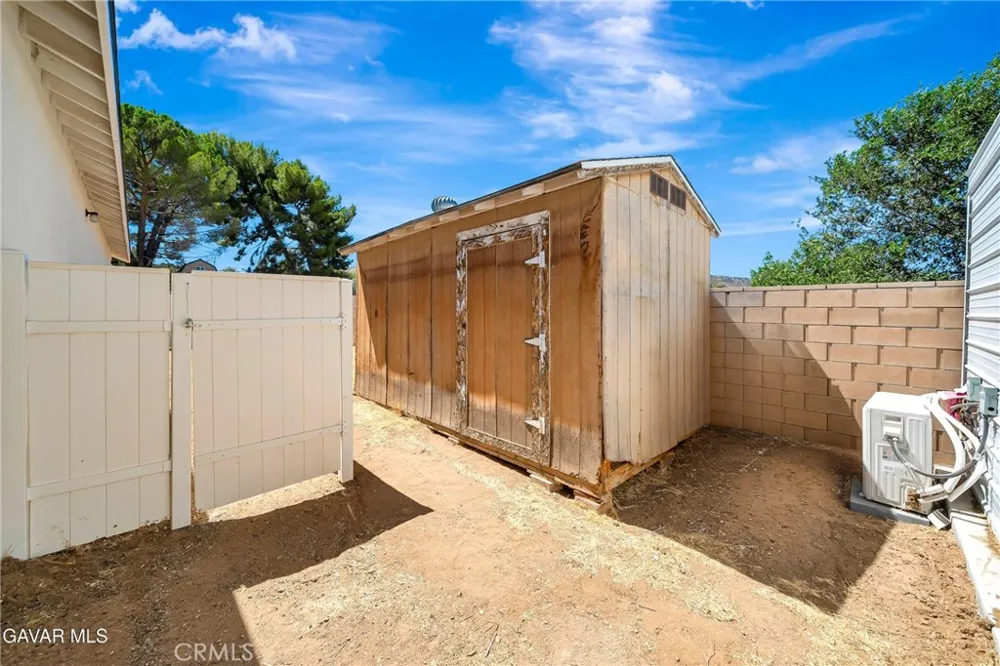 41623 55th St. West W Lancaster, CA 93536