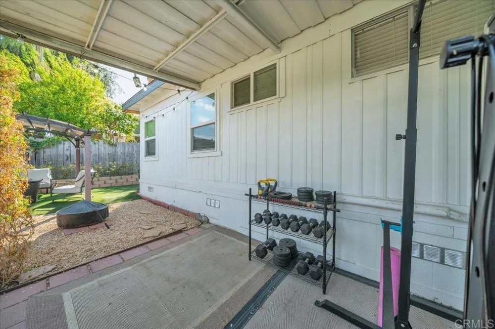 1575 W Valley Pkwy #2 Escondido, CA 92029