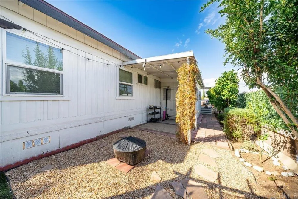 1575 W Valley Pkwy #2 Escondido, CA 92029