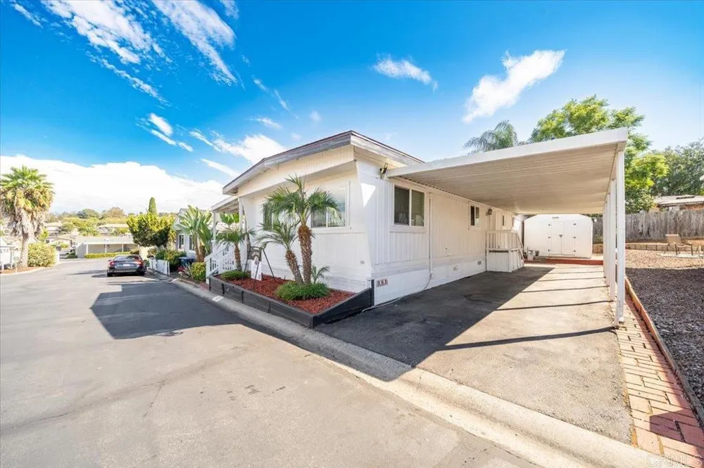 1575 W Valley Pkwy #2 Escondido, CA 92029