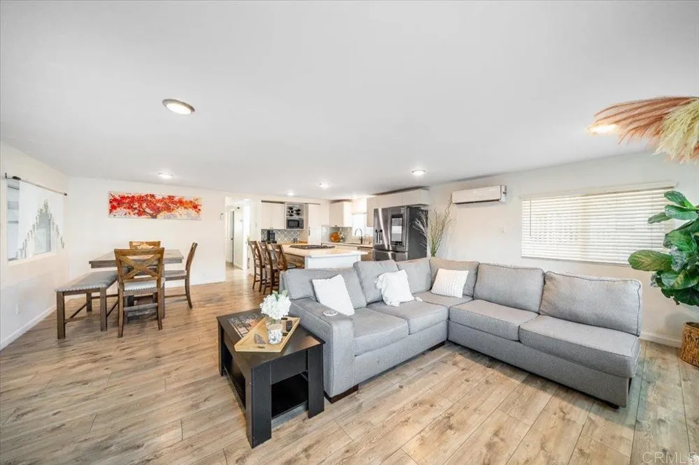 1575 W Valley Pkwy #2 Escondido, CA 92029