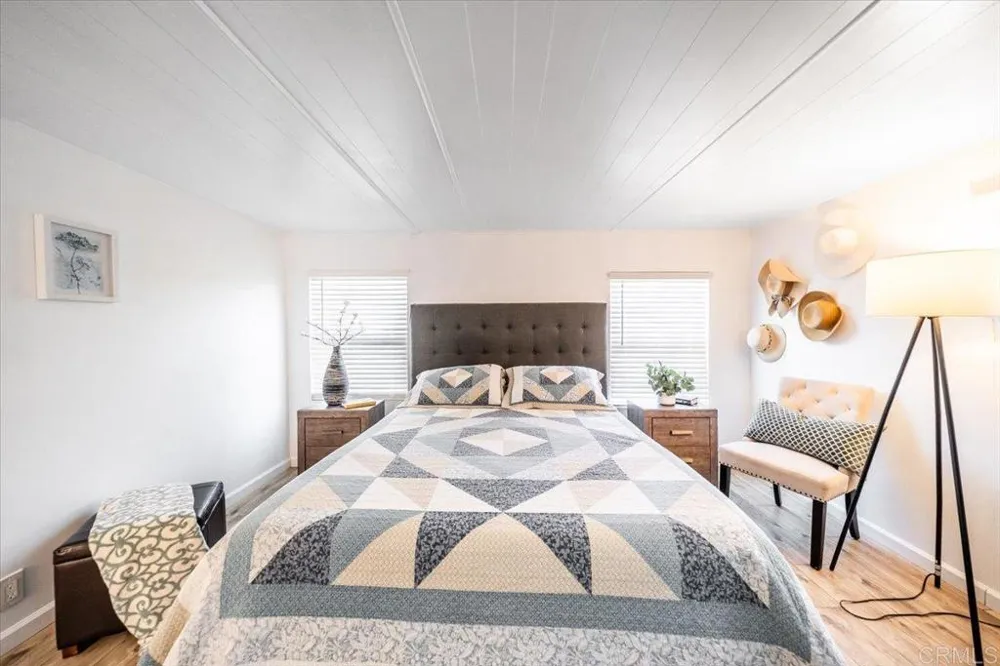 1575 W Valley Pkwy #2 Escondido, CA 92029