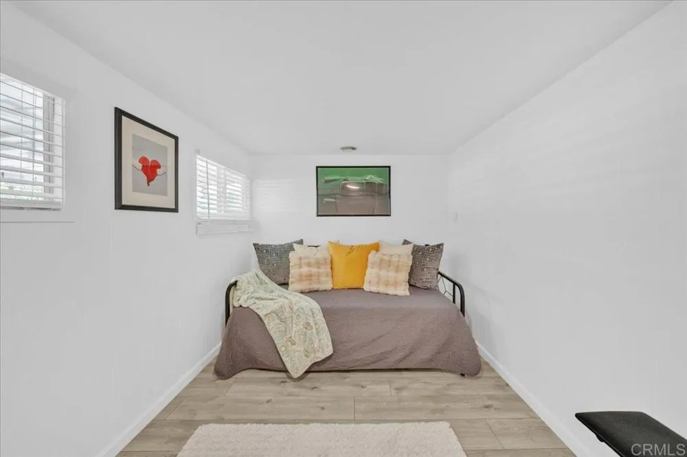 1575 W Valley Pkwy #2 Escondido, CA 92029