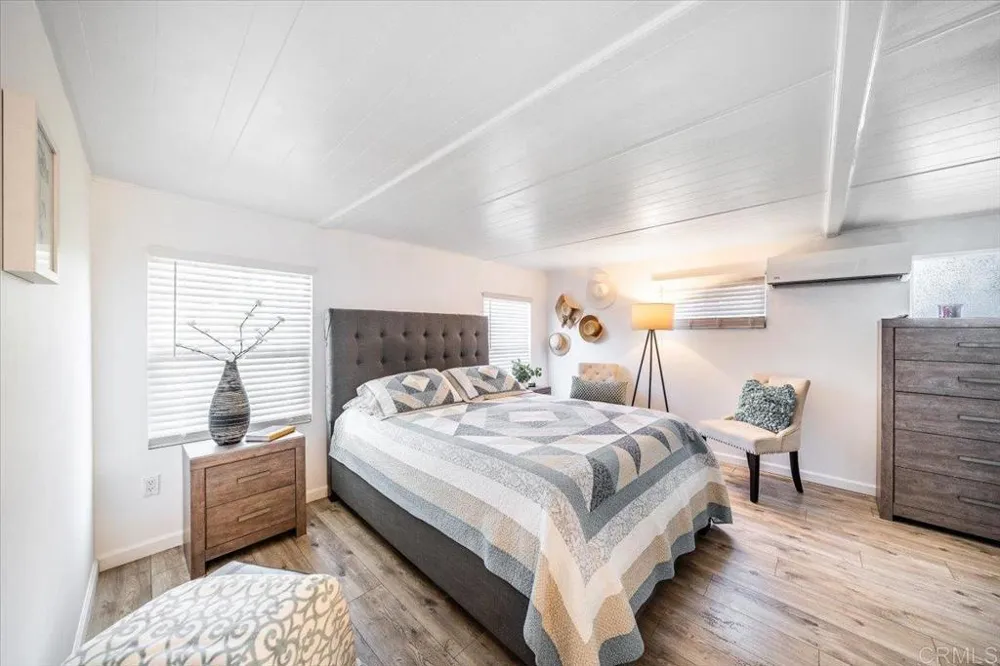 1575 W Valley Pkwy #2 Escondido, CA 92029