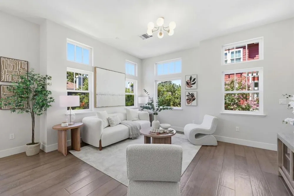1911 Stella Street Mountain View, CA 94043