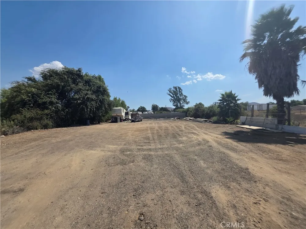 21321 Cajalco Road Perris, CA 92570